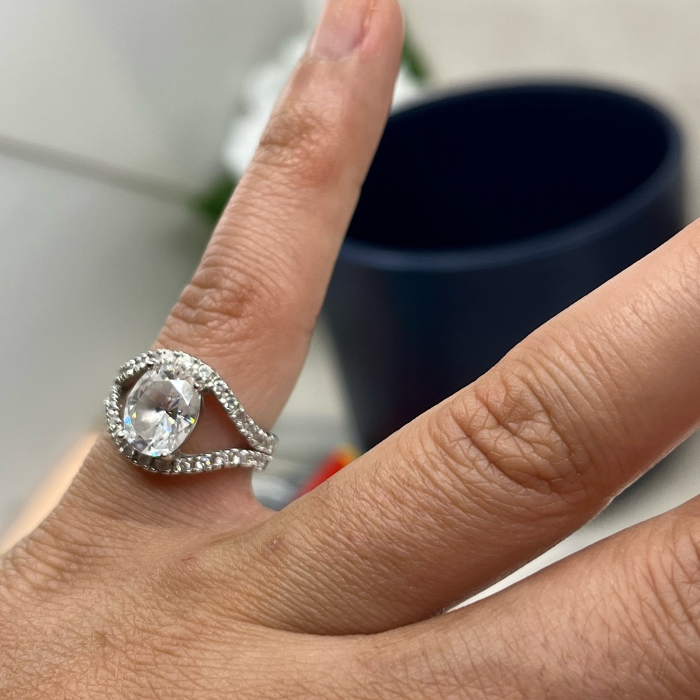 Vintage 925 Sterling Silver Oval Cut CZ Statement Ring – Size 6 - Picture 4 of 17